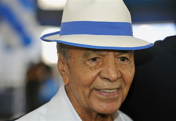 Festa de 81 anos de Monarco terá surpresas para o aniversariante