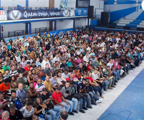 6ª edição do "Portela dá Trabalho" acontece nesta terça (19)