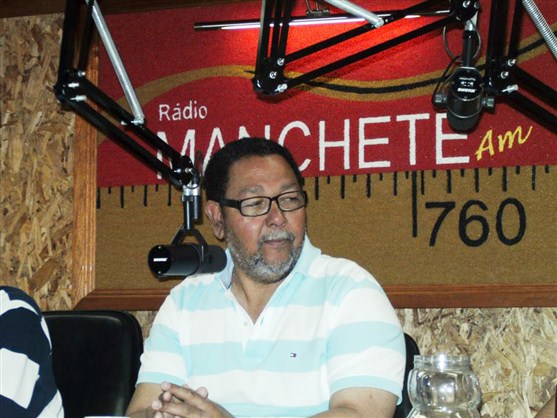  Vice-presidente da Portela Marcos Falcon estará na Rádio Manchete, em entrevista ao programa "Vai dar Samba" desta quinta-feira.