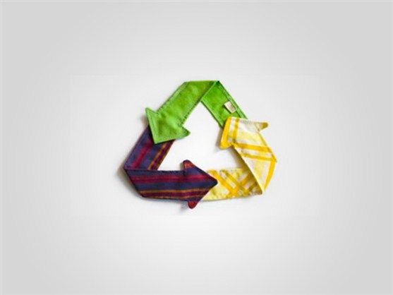 Portela lança oficina de moda sustentável e recebe jeans usados na feijoada deste sábado