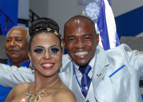 Doze sambas concorrentes voltam a se apresentar nesta sexta-feira