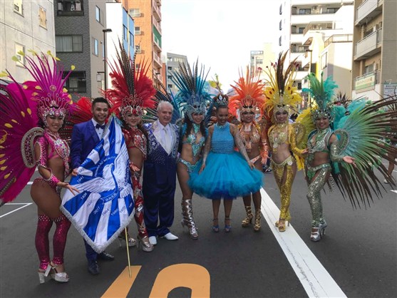 Comitiva portelense brilha em desfile de carnaval no Japão
