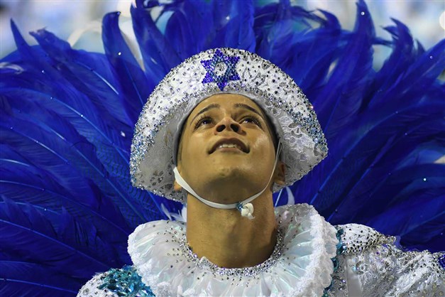 Exposição com fotos do desfile da Portela de 2018 será inaugurada em São Paulo