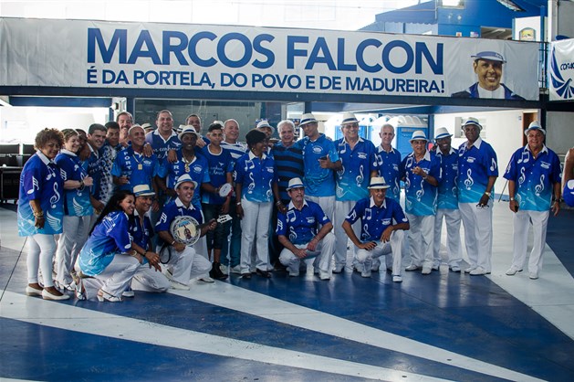 Ala dos compositores da Portela inaugura sala na quadra