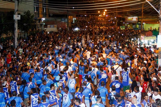 Portela começa a ensaiar na rua neste domingo