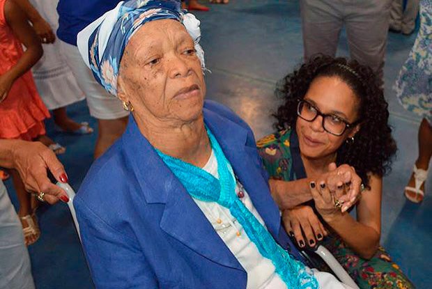 Morre Tia Eunice, pastora da Velha Guarda Show da Portela