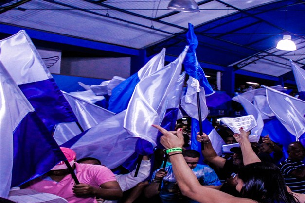 Com quatro sambas, Portela faz mais uma eliminatória nesta sexta